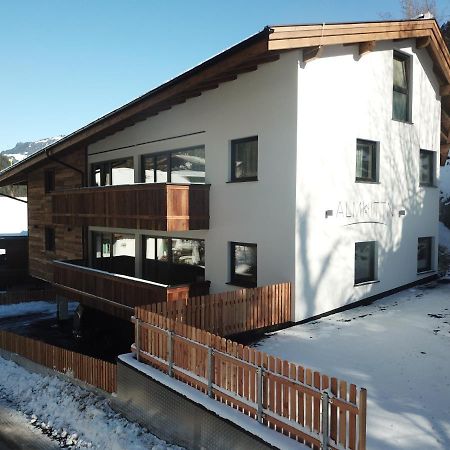 Almhittn - Luxus Appartements Finkenberg Luaran gambar