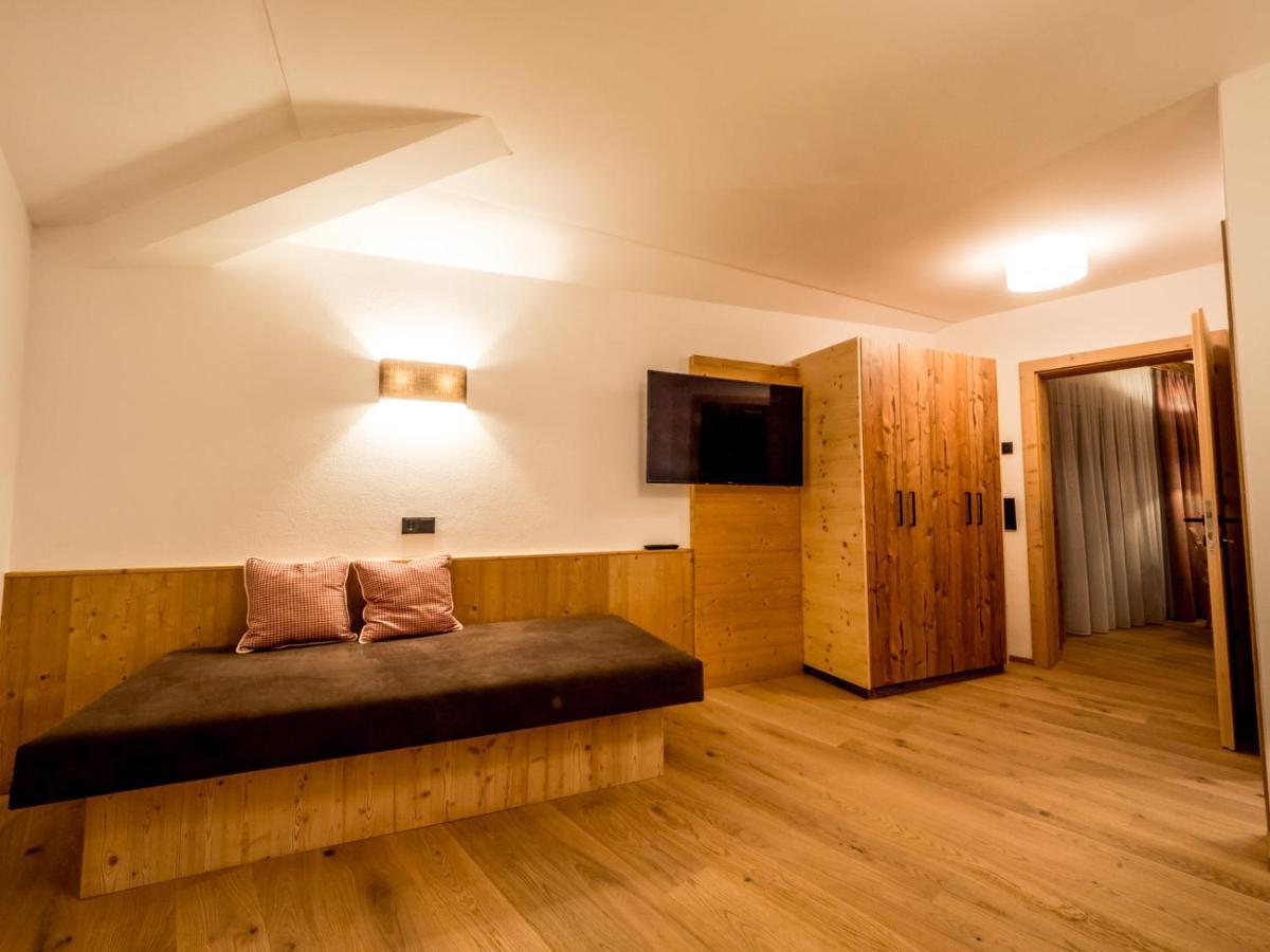 Almhittn - Luxus Appartements Finkenberg Luaran gambar