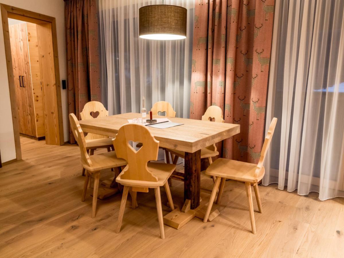 Almhittn - Luxus Appartements Finkenberg Luaran gambar
