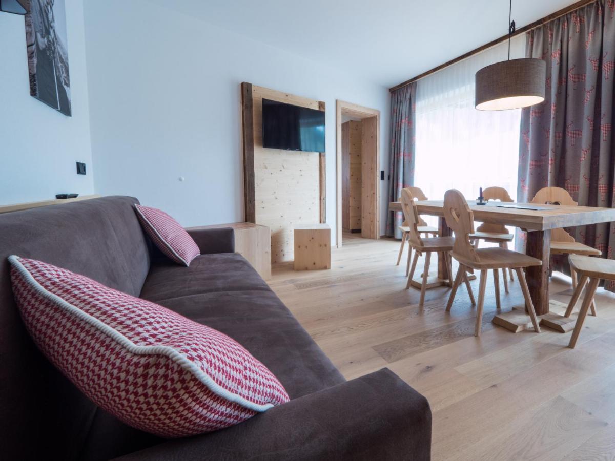 Almhittn - Luxus Appartements Finkenberg Luaran gambar