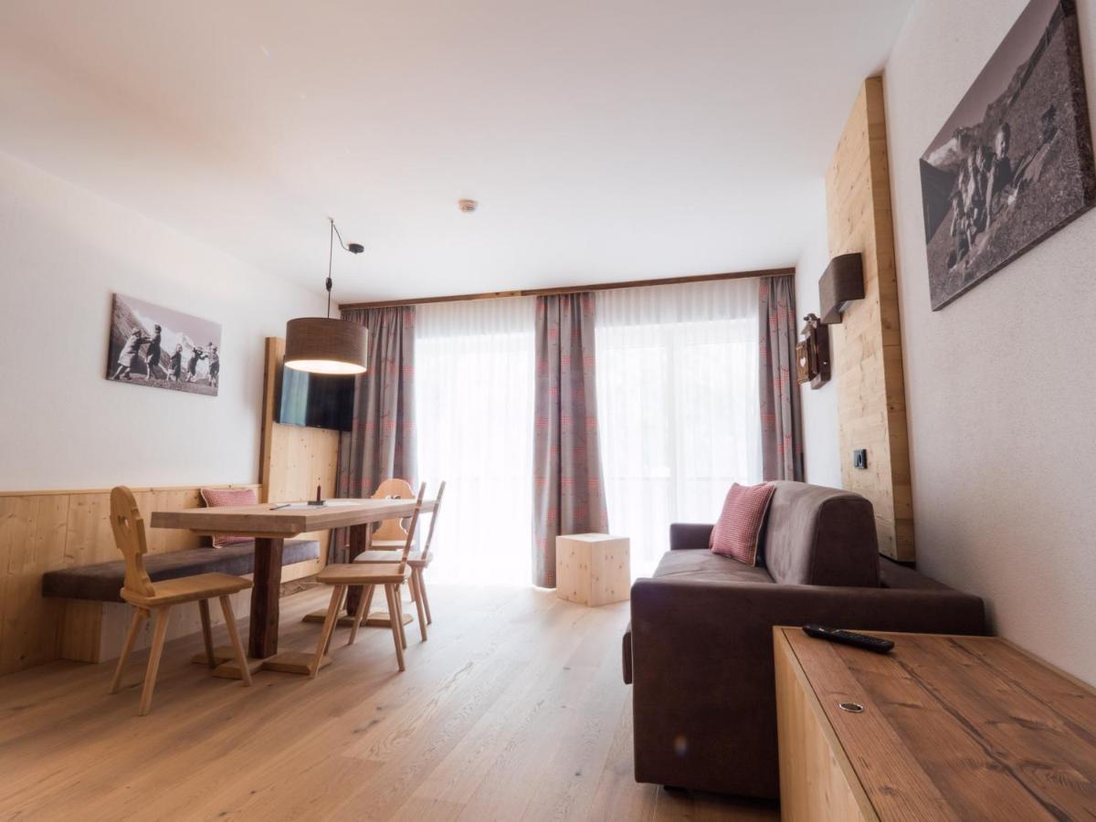 Almhittn - Luxus Appartements Finkenberg Luaran gambar