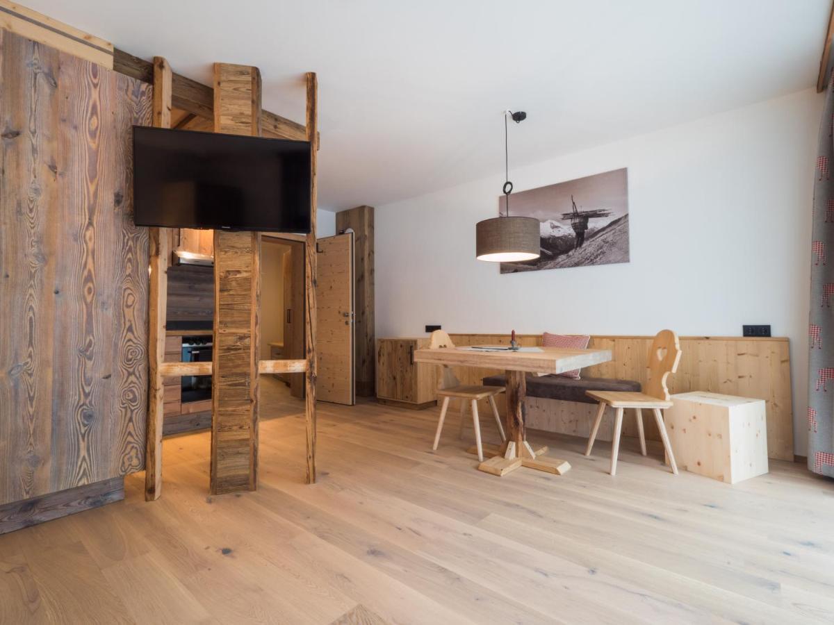 Almhittn - Luxus Appartements Finkenberg Luaran gambar