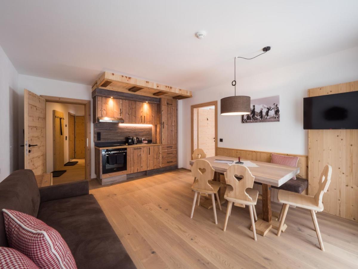 Almhittn - Luxus Appartements Finkenberg Luaran gambar
