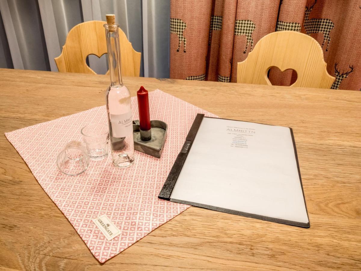 Almhittn - Luxus Appartements Finkenberg Luaran gambar