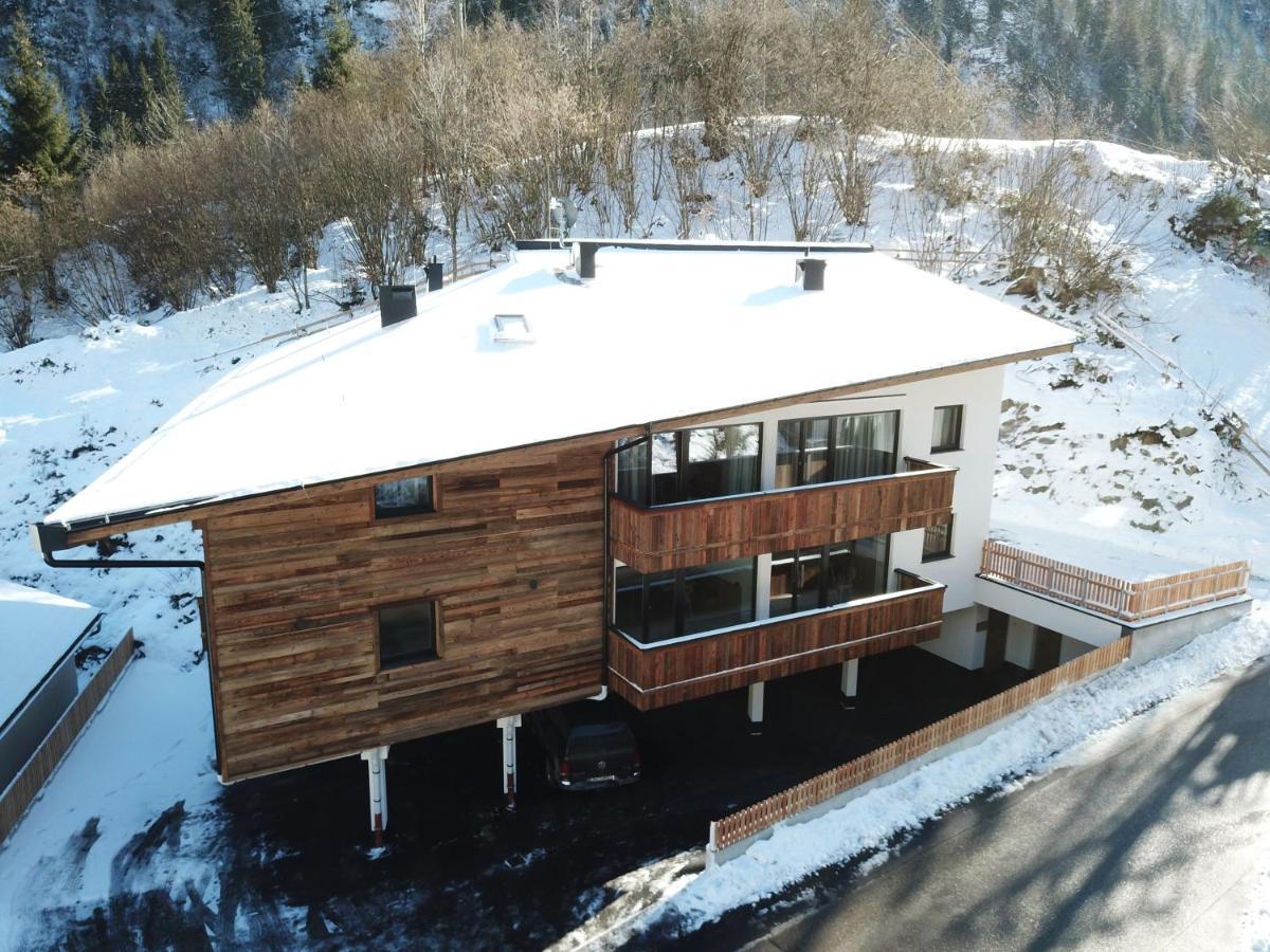 Almhittn - Luxus Appartements Finkenberg Luaran gambar